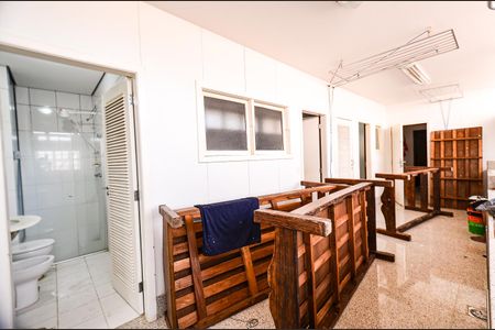 Apartamento para alugar com 410m², 5 quartos e 3 vagasÁrea de Serviço