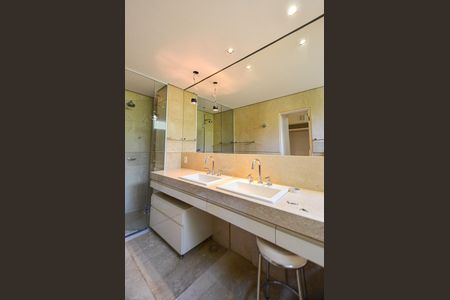 Apartamento para alugar com 410m², 5 quartos e 3 vagasBanheiro da Suíte 3