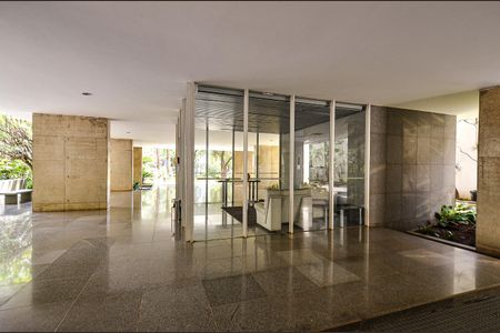 Apartamento para alugar com 410m², 5 quartos e 3 vagasHall de entrada