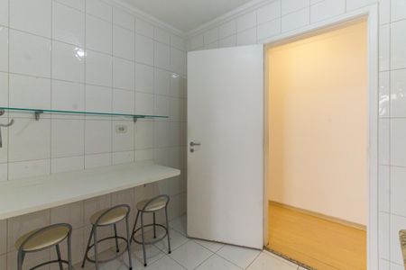 Apartamento para alugar com 73m², 2 quartos e 2 vagasCozinha