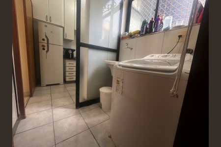 Apartamento à venda com 69m², 3 quartos e 2 vagas Apartamento à venda com 69m², 3 quartos e 2 vagasÁrea de Serviço