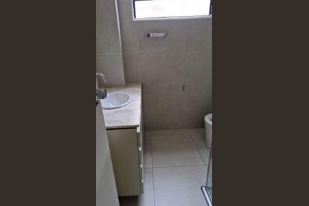 Banheiro Social de apartamento para alugar com 2 quartos, 83m² em Pinheiros, São Paulo