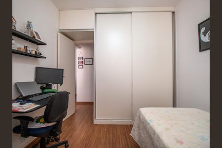 Apartamento à venda com 68m², 3 quartos e 1 vagaQuarto 2