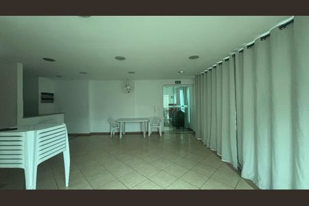 Apartamento para alugar com 51m², 2 quartos e 1 vagaÁrea comum - Salão de festas