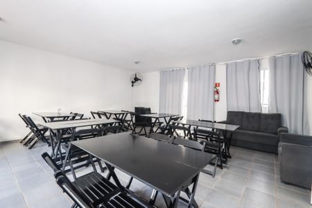 Apartamento à venda com 42m², 2 quartos e sem vagaÁrea comum - Salão de festas