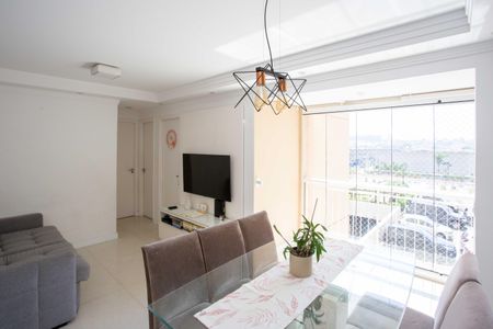 Apartamento à venda com 55m², 2 quartos e 1 vagaSala