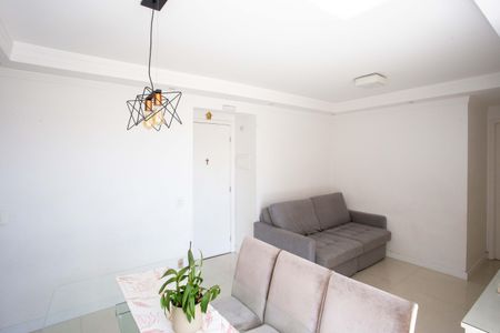 Sala de apartamento à venda com 2 quartos, 55m² em Piraporinha, Diadema