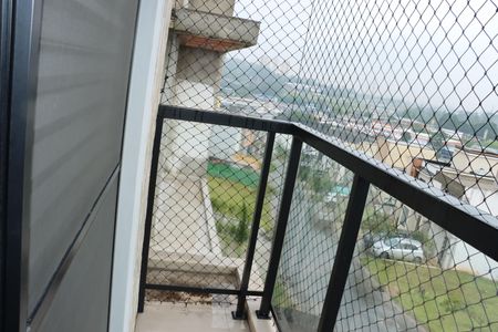 Casa de condomínio para alugar com 177m², 2 quartos e 2 vagasSacada Quarto 