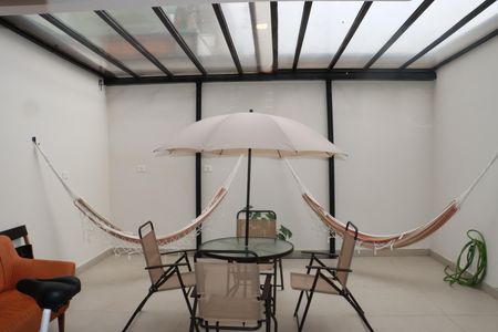 Casa de condomínio para alugar com 177m², 2 quartos e 2 vagasVaranda