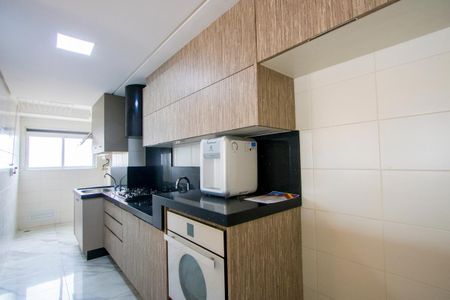 Apartamento para alugar com 115m², 3 quartos e 2 vagas Apartamento para alugar com 115m², 3 quartos e 2 vagasCozinha