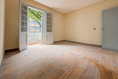 Quarto 2 de casa para alugar com 3 quartos, 90m² em Sé, São Paulo