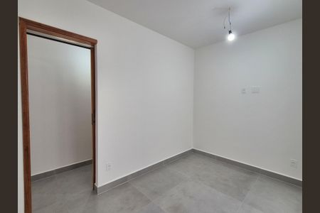 Casa de condomínio à venda com 169m², 3 quartos e 2 vagasQuarto 