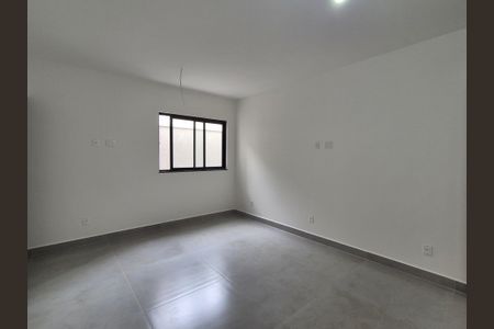 Casa de condomínio à venda com 169m², 3 quartos e 2 vagasSuíte 1
