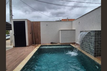 Casa de condomínio à venda com 169m², 3 quartos e 2 vagasÁrea externa 