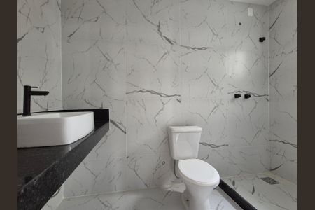 Casa de condomínio à venda com 169m², 3 quartos e 2 vagasBanheiro suite 1