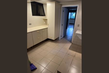 Apartamento à venda com 164m², 3 quartos e 2 vagasFoto 01