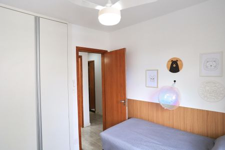 Apartamento à venda com 80m², 3 quartos e 1 vaga Apartamento à venda com 80m², 3 quartos e 1 vagaQuarto 2