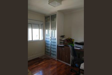 Apartamento à venda com 3 quartos, 140m² em Vila Gumercindo, São Paulo