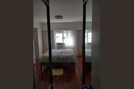 Apartamento à venda com 3 quartos, 140m² em Vila Gumercindo, São Paulo