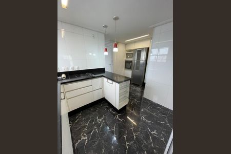 Apartamento à venda com 126m², 2 quartos e 3 vagas