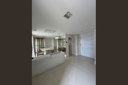 Apartamento à venda com 126m², 2 quartos e 3 vagas