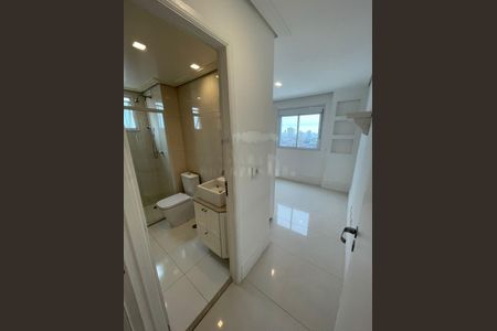 Apartamento à venda com 126m², 2 quartos e 3 vagas
