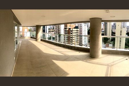 Apartamento à venda com 254m², 4 quartos e 4 vagas