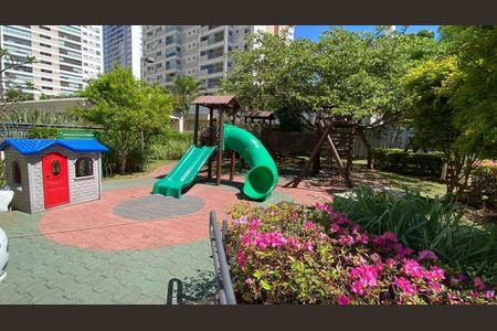 Apartamento à venda com 192m², 3 quartos e 3 vagas