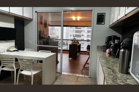 Apartamento à venda com 192m², 3 quartos e 3 vagas