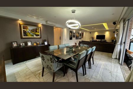 Apartamento à venda com 192m², 3 quartos e 3 vagas