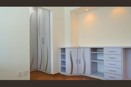 Apartamento à venda com 1 quarto, 61m² em Paraíso do Morumbi, São Paulo