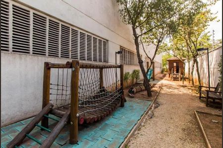 Apartamento à venda com 266m², 4 quartos e 4 vagas