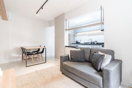 Apartamento à venda com 2 quartos, 64m² em Itaim Bibi, São Paulo