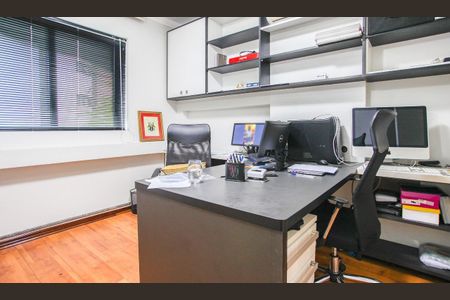 Apartamento à venda com 330m², 5 quartos e 4 vagas