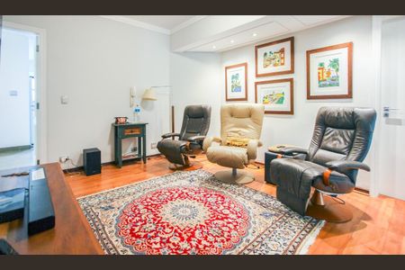 Apartamento à venda com 330m², 5 quartos e 4 vagas