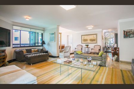 Apartamento à venda com 5 quartos, 330m² em Vila Mariana, São Paulo