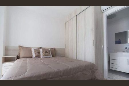 Apartamento à venda com 35m², 1 quarto e 1 vaga