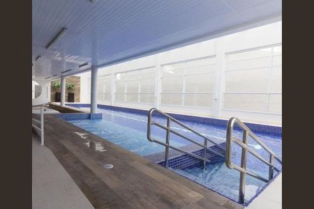 Apartamento à venda com 35m², 1 quarto e 1 vaga