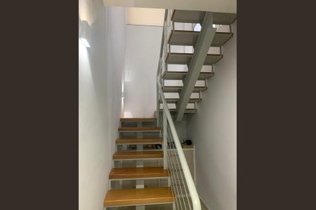 Apartamento à venda com 76m², 2 quartos e 1 vaga