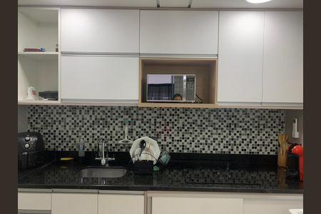 Apartamento à venda com 76m², 2 quartos e 1 vaga