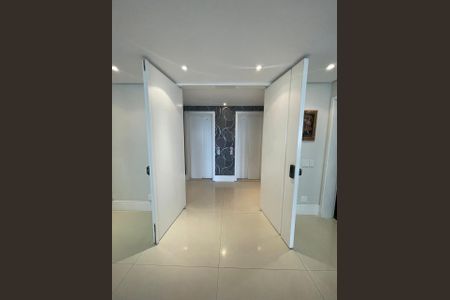 Apartamento à venda com 380m², 4 quartos e 5 vagas