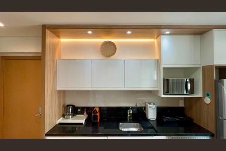 Apartamento à venda com 35m², 1 quarto e 1 vaga