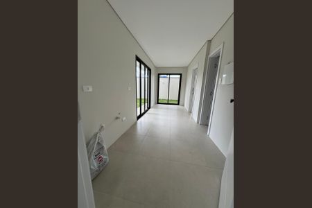 Cozinha de apartamento para alugar com 1 quarto, 60m² em Portão, Curitiba