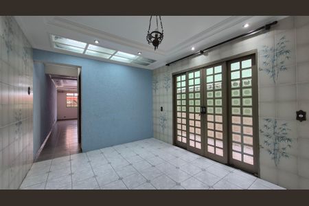 Casa à venda com 180m², 3 quartos e 2 vagasSala de jantar