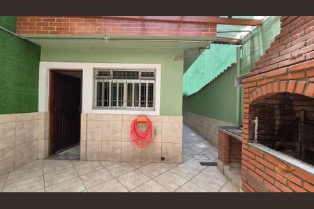 Casa à venda com 180m², 3 quartos e 2 vagasArea externa