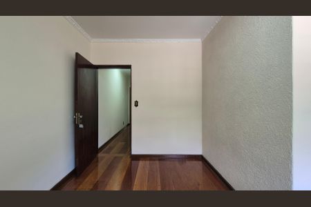 Casa à venda com 180m², 3 quartos e 2 vagasQuarto 2