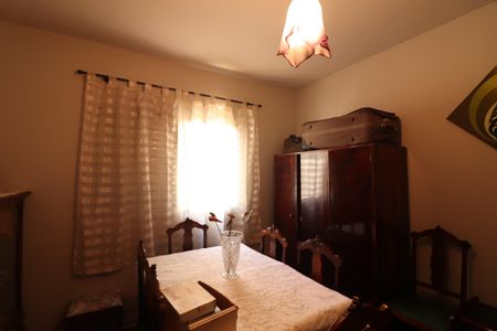 Casa à venda com 180m², 3 quartos e 4 vagasQuarto 2