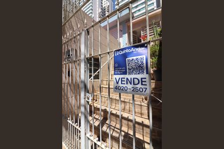 Casa à venda com 180m², 3 quartos e 4 vagasPlaca