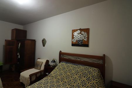 Casa à venda com 180m², 3 quartos e 4 vagasQuarto 3