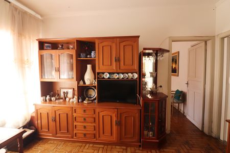 Casa à venda com 180m², 3 quartos e 4 vagasSala 